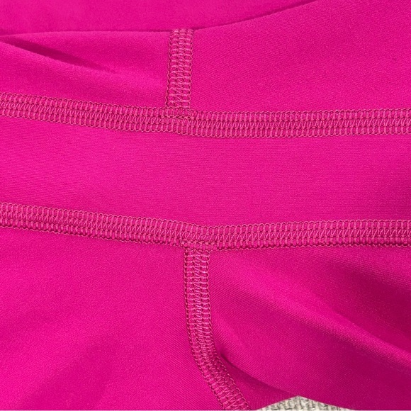 (SOLD) Lululemon Align High Rise Pant With Pockets 25" Size 8 Ripened Raspberry - Picture 5 of 7